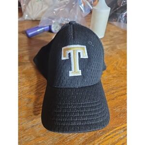 Flex Fit Golf Mesh Back Flex Stretch Hat Size S/M Black The Letter T NWT